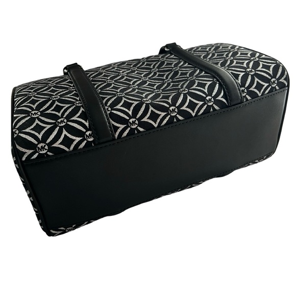 MICHAEL KORS Logo Metallic Jet Travel 3 pieces Wristlet, Duffel & Satchel Bag - Picture 7 of 10